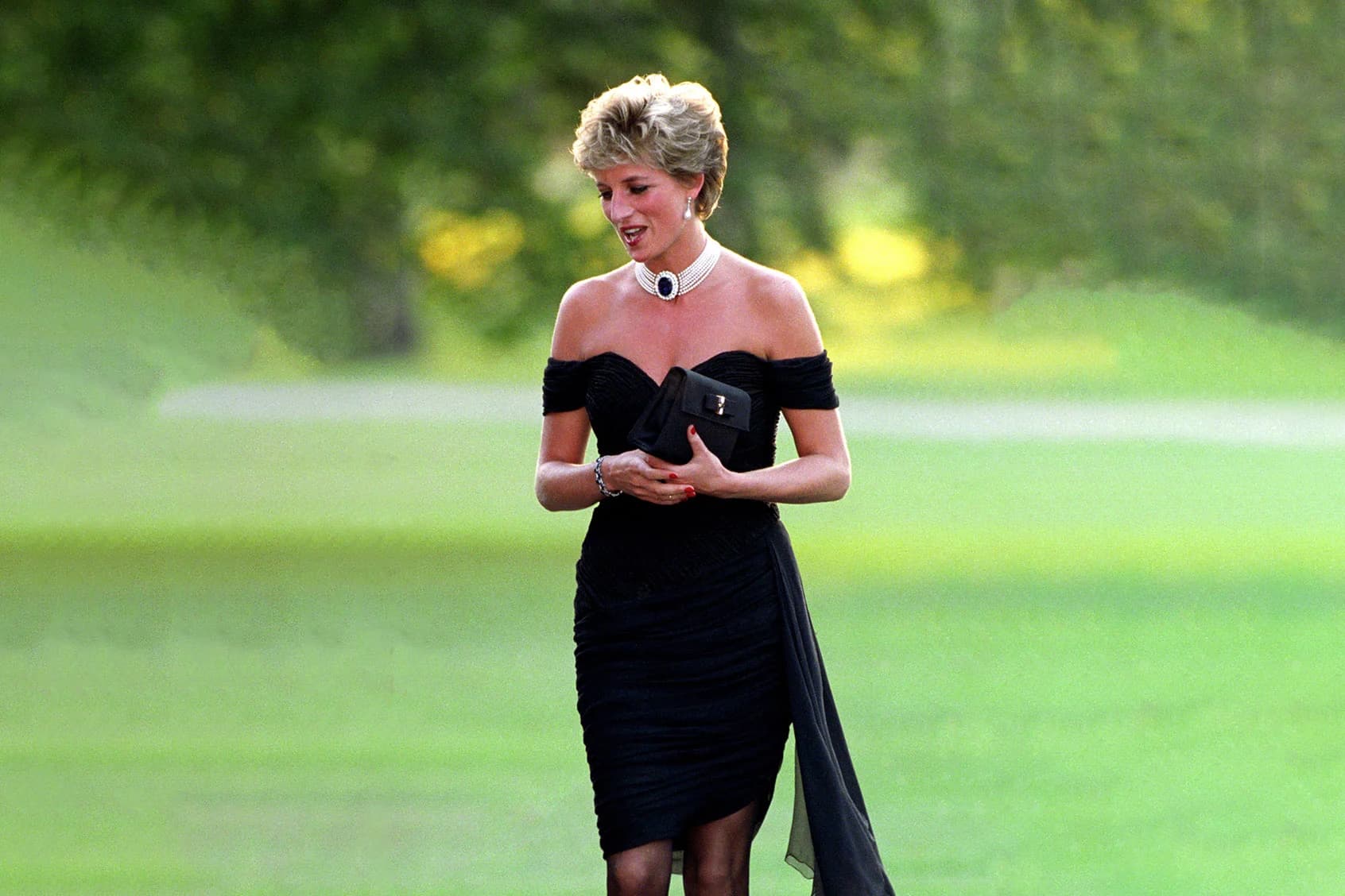 Los estilos poco convencionales de la princesa Diana que desafiaron las normas de la realeza.