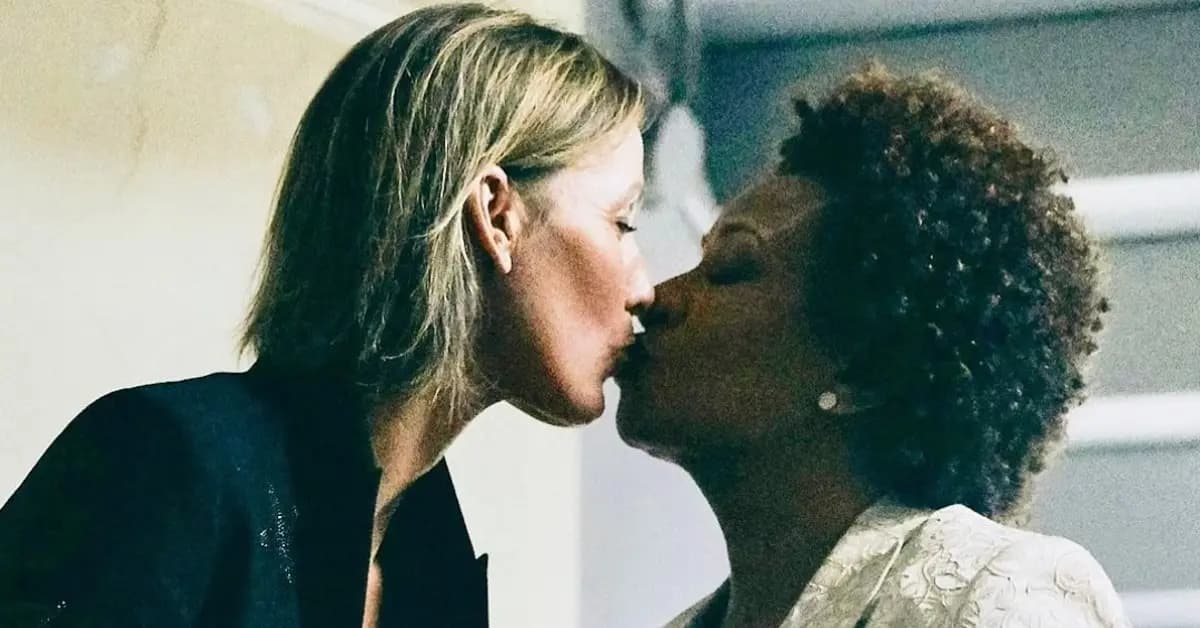 En el marco de la relación duradera entre Wanda Sykes y Alex Nidbalski.