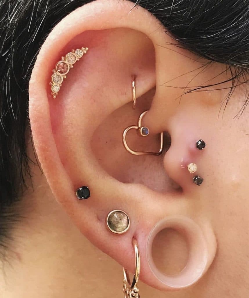 Daith piercing y migrañas |: El Daith Piercing. 8 hechos que te harán conseguir uno | su belleza