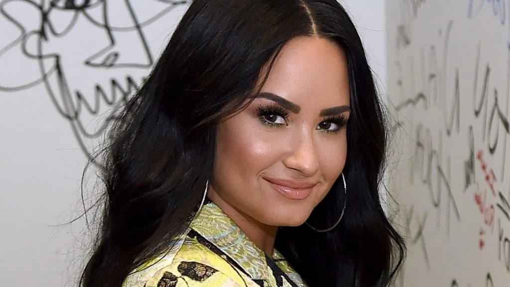 ¿Cuántos años tiene Demi Lovato? | 14 datos sobre Demi Lovato que probablemente no sabías | su belleza