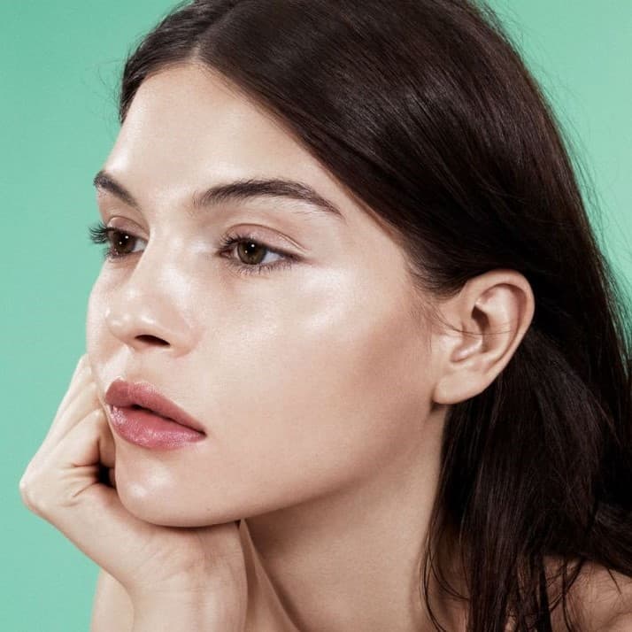 Resaltador | 15 formas de usar vaselina para la belleza | su belleza