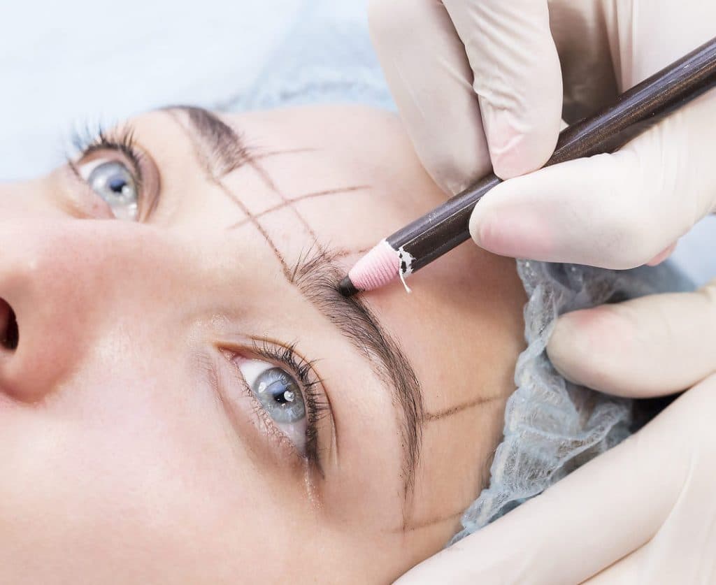 ¿Cómo funciona el microblading? | Todo lo que necesitas saber sobre el Microblading | su belleza