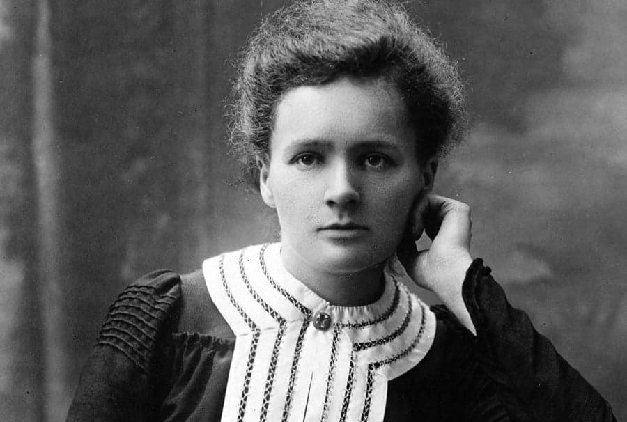 María Curie | 10 mujeres más influyentes de la historia | su belleza