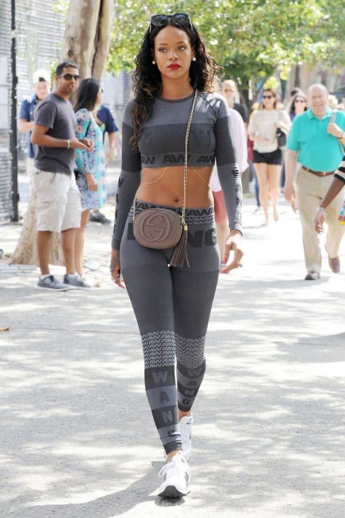 ¿Cuánto pesa Rihanna? |: 9 cosas que siempre quisiste saber sobre Rihanna | su belleza