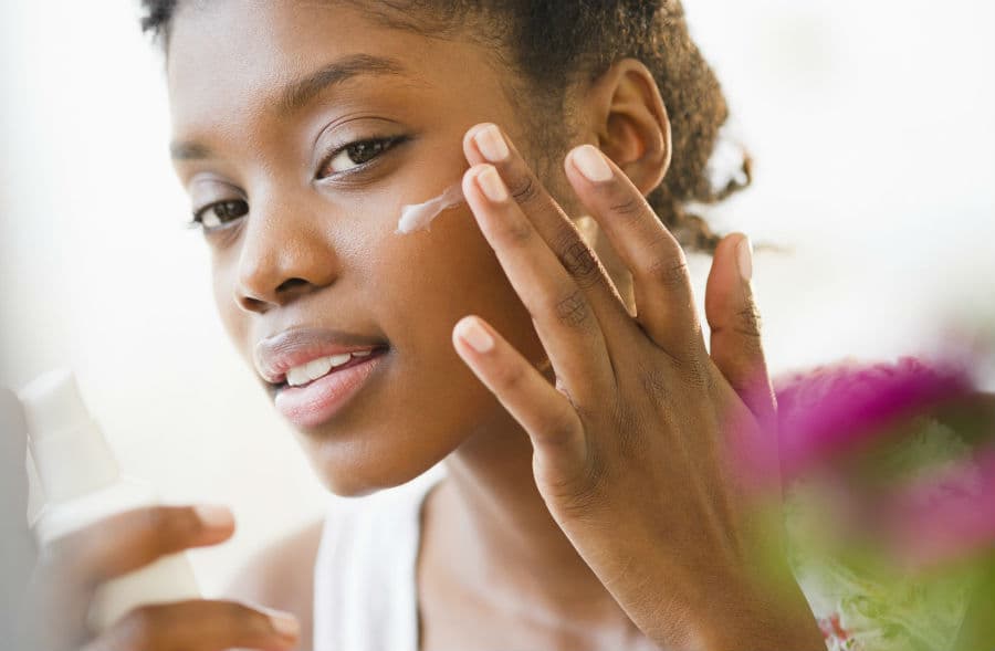 Continúa usando protector solar 7 cambios que debe realizar en su régimen de cuidado de la piel este otoño | su belleza