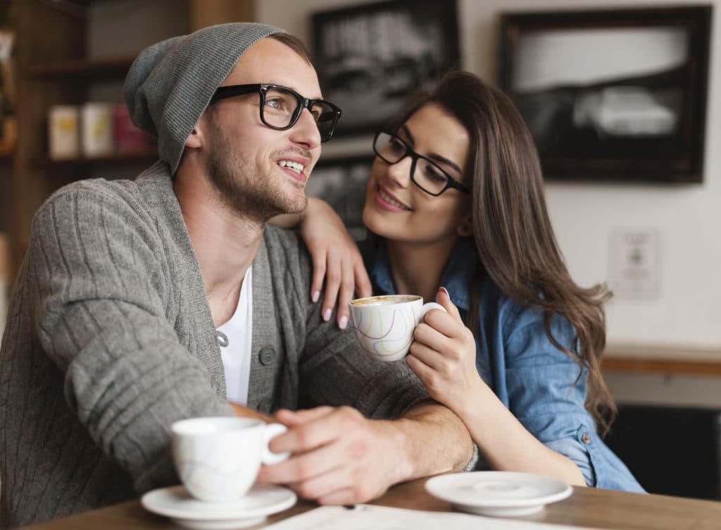Sé solidaria 9 formas de ser una mejor novia | su belleza