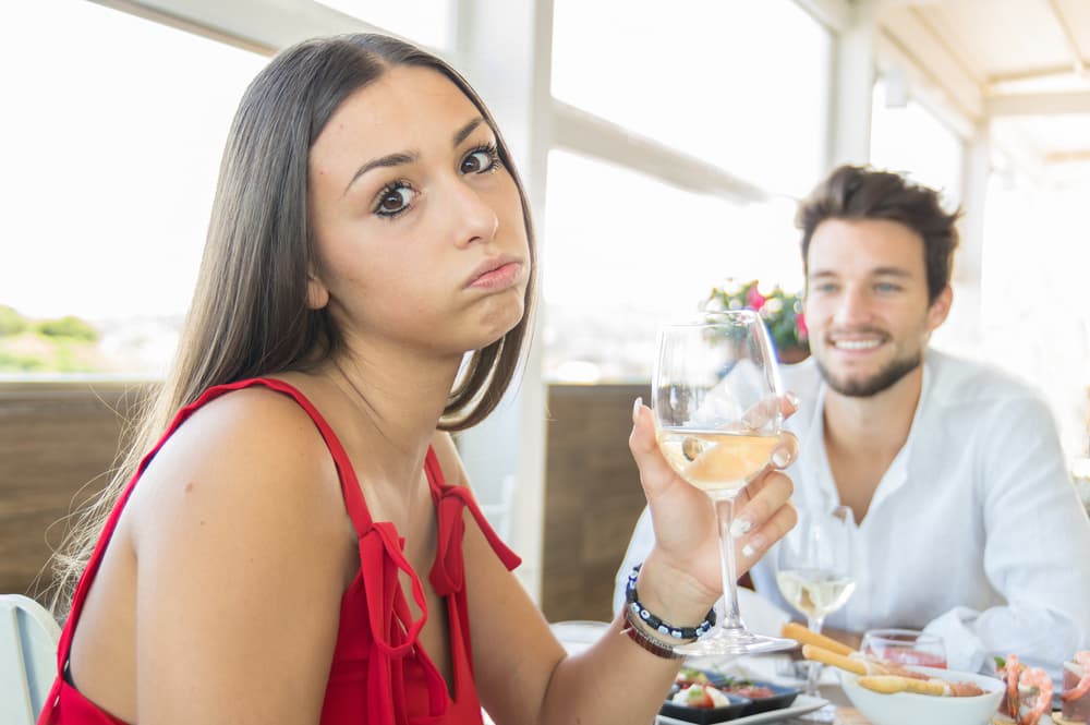 6 comportamientos que debes evitar en una primera cita