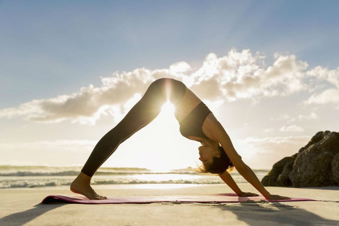 Los 15 principales beneficios del yoga n.º 4 | su belleza
