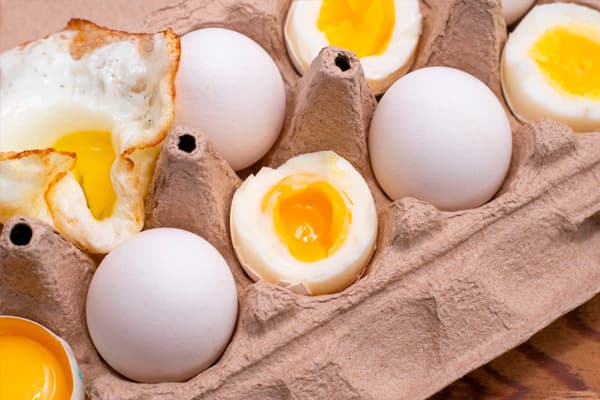 comer huevos caducados