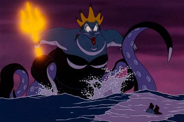 la Sirenita de acción real y el clásico de Disney