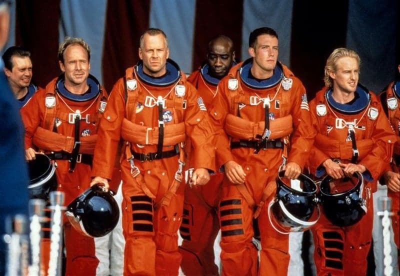 Astronautas reales critican películas ambientadas en el espacio.