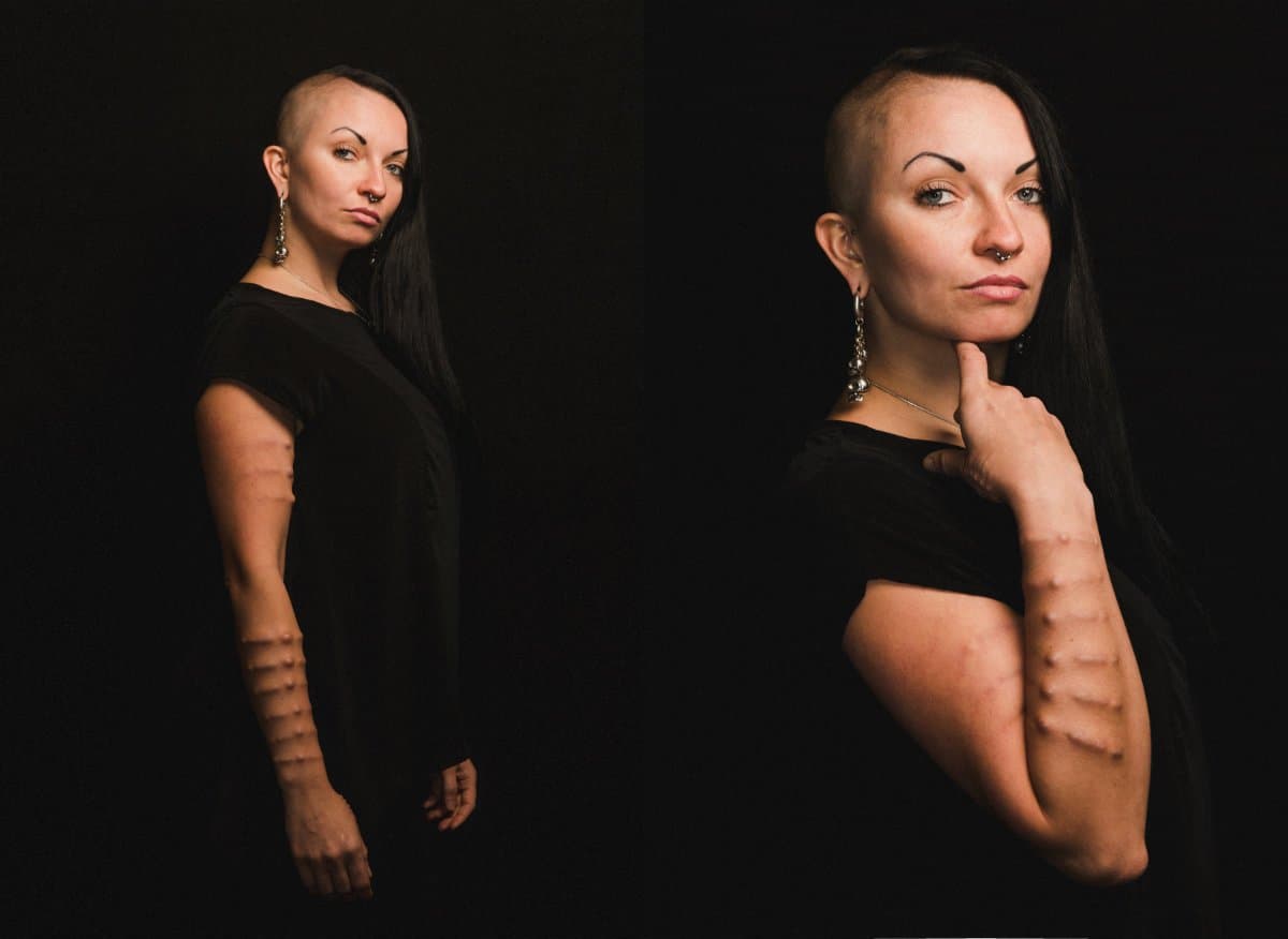 Woman_who_rock_the_beauty_of_body_modifations_09