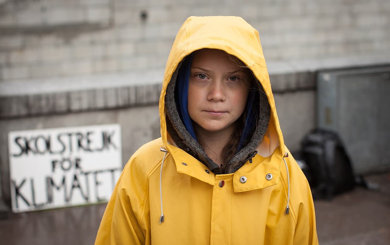 Greta Thunberg: La joven que transforma el planeta.
