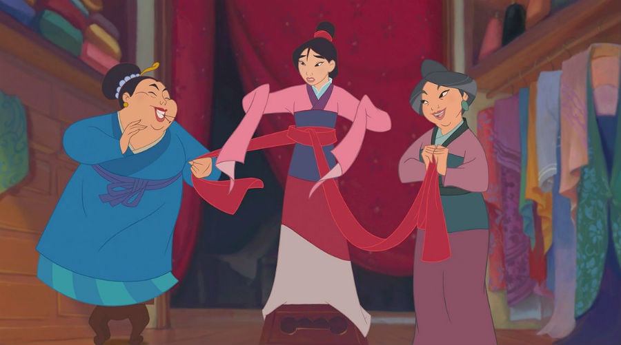 15 veces-Disney-Sell-to-Us-Girls-Fashion-02