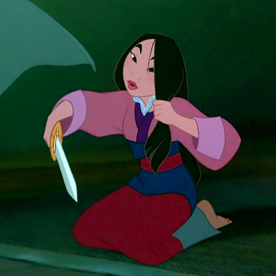 15 veces-Disney-Sell-to-Us-Girls-Fashion-Fashion-04