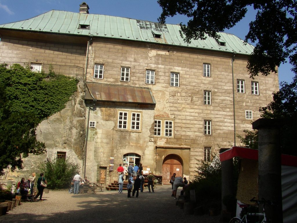 Castillo de Houska, República Checa | Los peores castillos embrujados en Europa | Bayas cerebrales