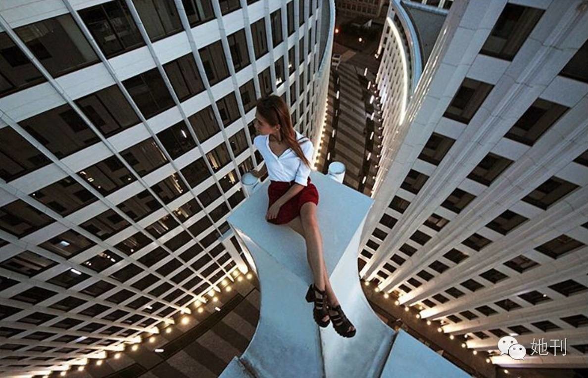 Angela-nikolau-ha-More-balls: que -18