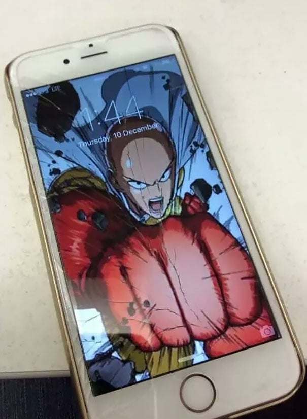 Creative-Wallpapers-to-cober-up-cracked-screen-16