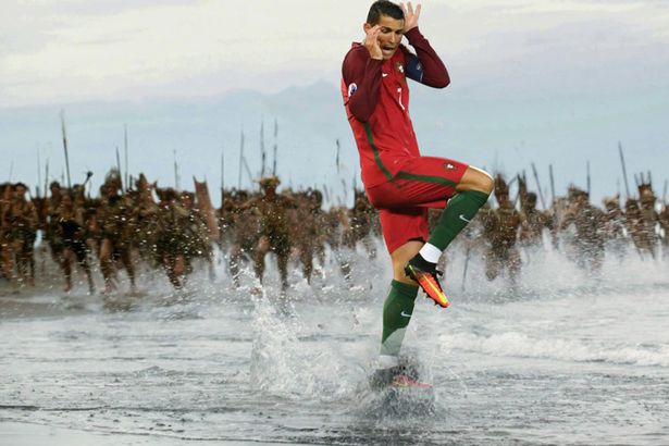 Cristiano-Ronaldo-is-the-the-folohop-model-ide-04
