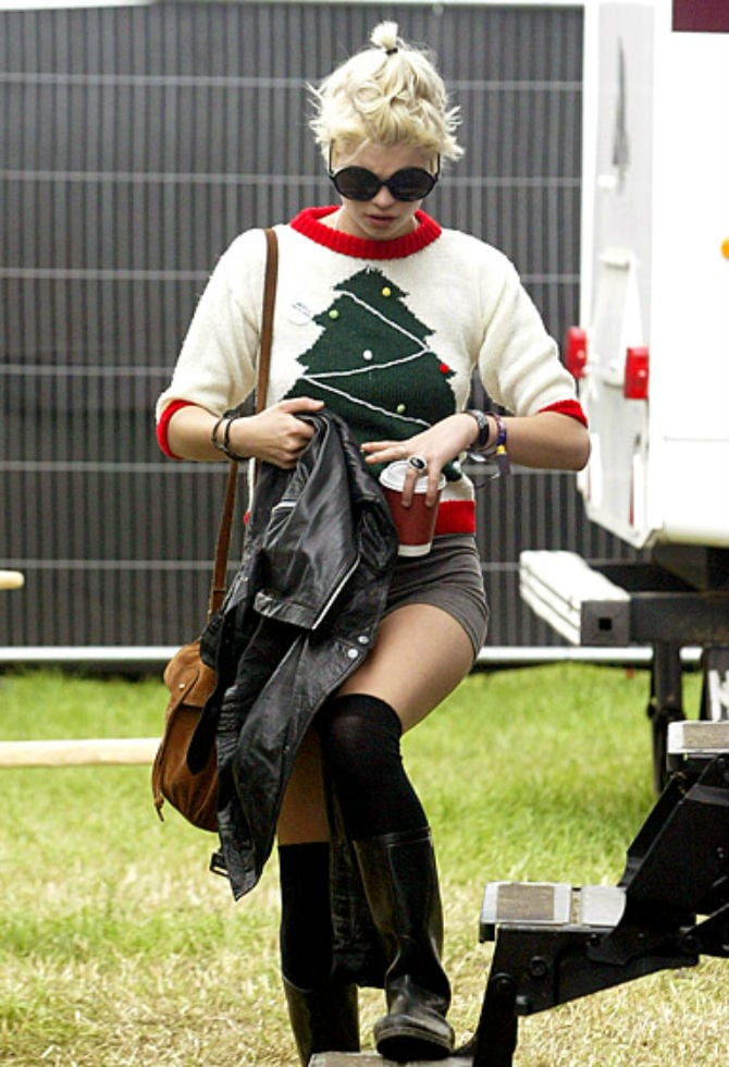 Extreme_ugly_christmas_swaters_23