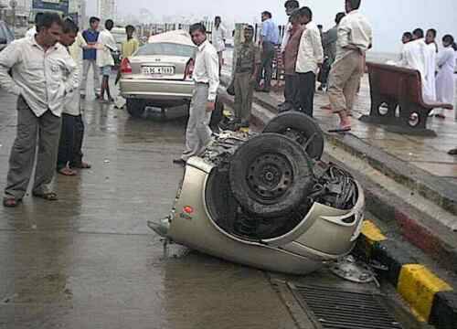 Freakiest_car_crashes_09