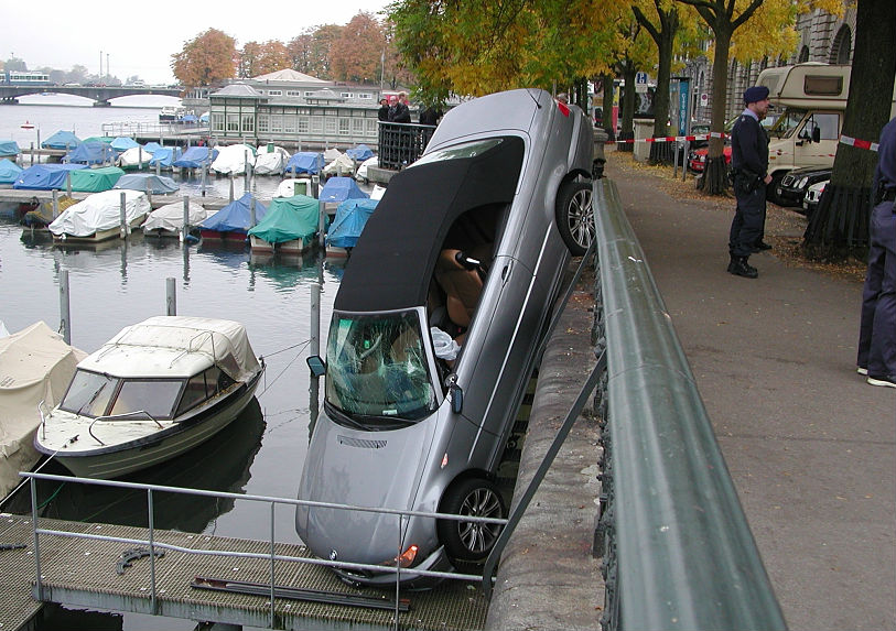 Freakiest_car_crashes_11