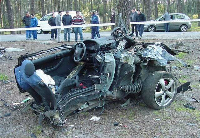 Freakiest_car_crashes_26