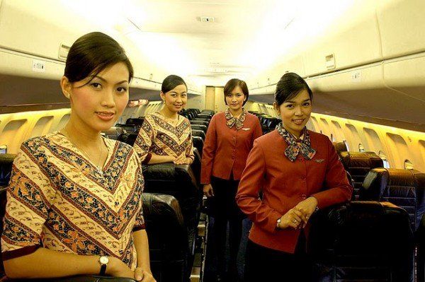 Los atendientes más calientes-flight-stewards -6-pelita-air-indonesia