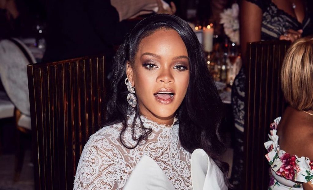 Rihanna es una persona digna digna de atención especial Rihanna Museum pronto se abre | Bayas cerebrales