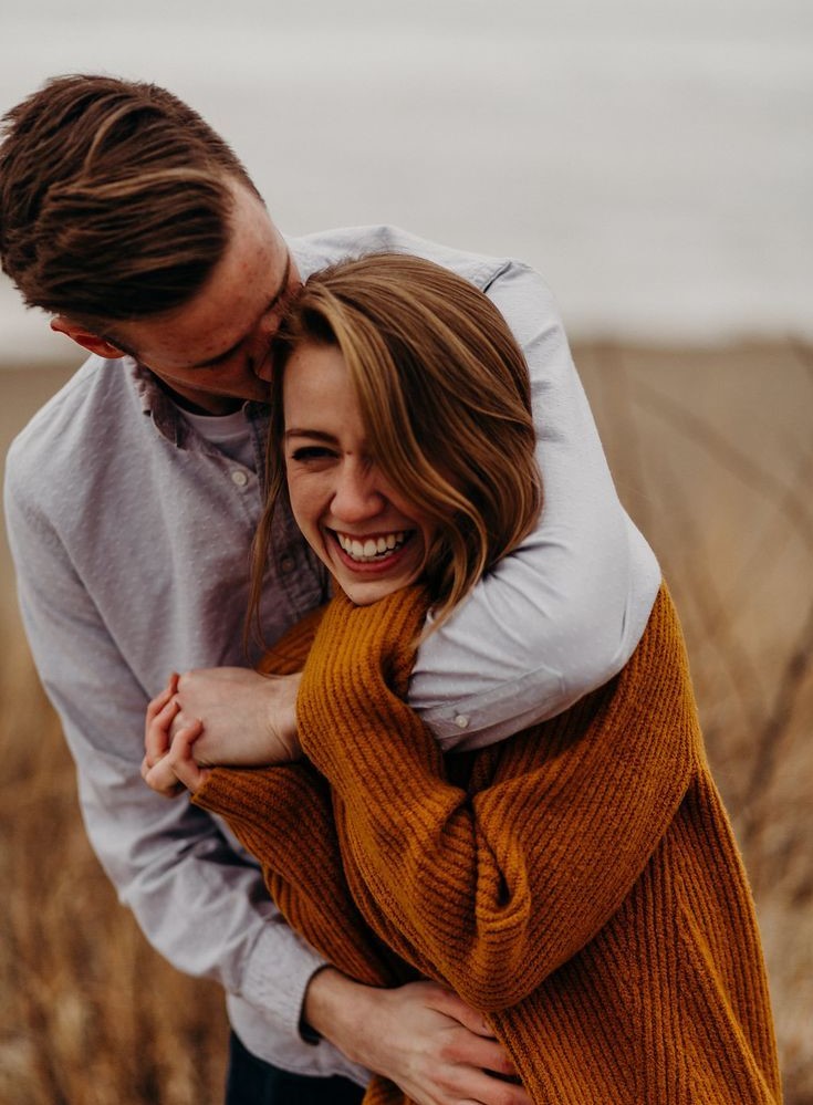 Él no cree que sea lo suficientemente bueno para ti 10 señales de que quiere que des el primer paso | su belleza