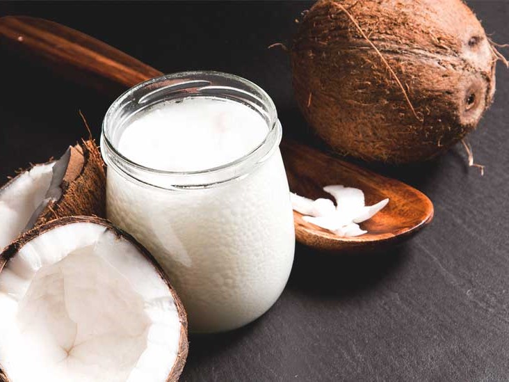 El aceite de coco mata las bacterias 15 beneficios del aceite de coco | su belleza