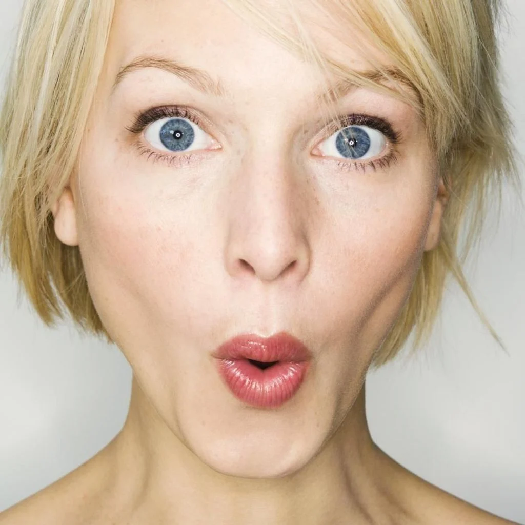 Calentamiento 8 movimientos de yoga facial que borrarán años | su belleza