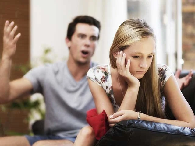 Te estresan todo el tiempo 8 señales de que una relación larga está terminando Su Belleza