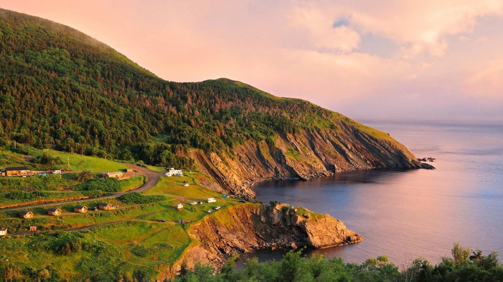 Isla del Cabo Bretón, Nueva Escocia, Canadá |: 10 lugares perfectamente frescos cuando simplemente no puedes soportar el calor del verano | su belleza