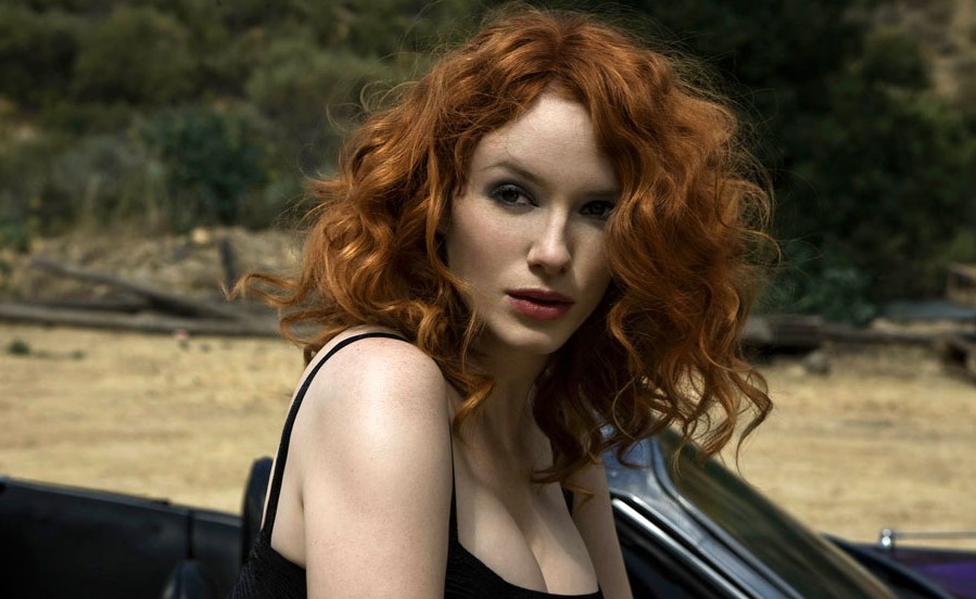 Christina Hendricks 12 maravillas de Hollywood que casi interpretaron a la Mujer Maravilla | su belleza