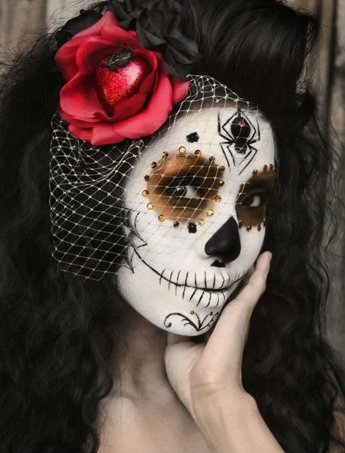 Frente Tarántula |: 10 Ideas de Maquillaje para Día de Muertos |: Su Belleza