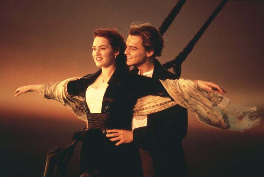 Jack y Rose - Titanic, 1997 |: 10 parejas de películas más trágicas | su belleza