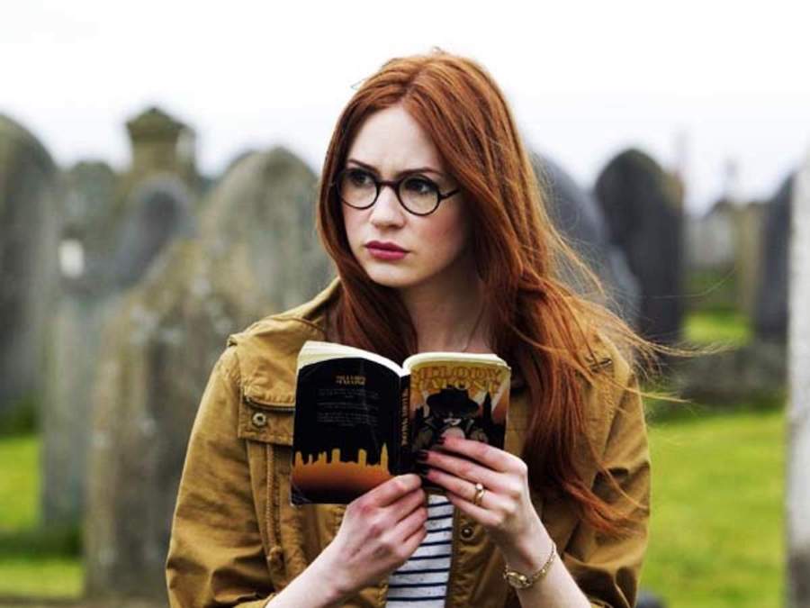 No sabe nadar 8 datos curiosos que no sabías sobre Karen Gillan | su belleza