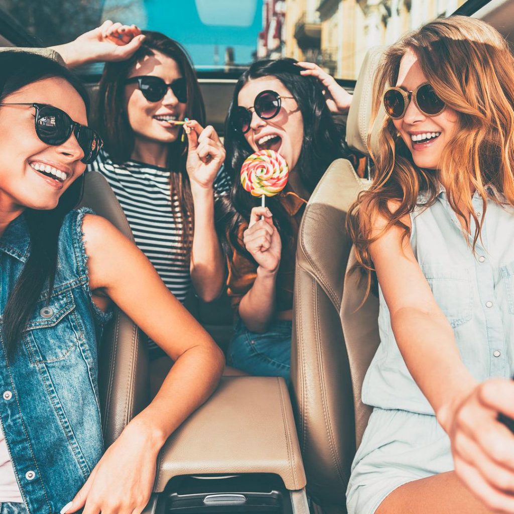 LEO (23 julio – 22 agosto) |: ¿Qué tipo de amigo eres según tu signo zodiacal? su belleza