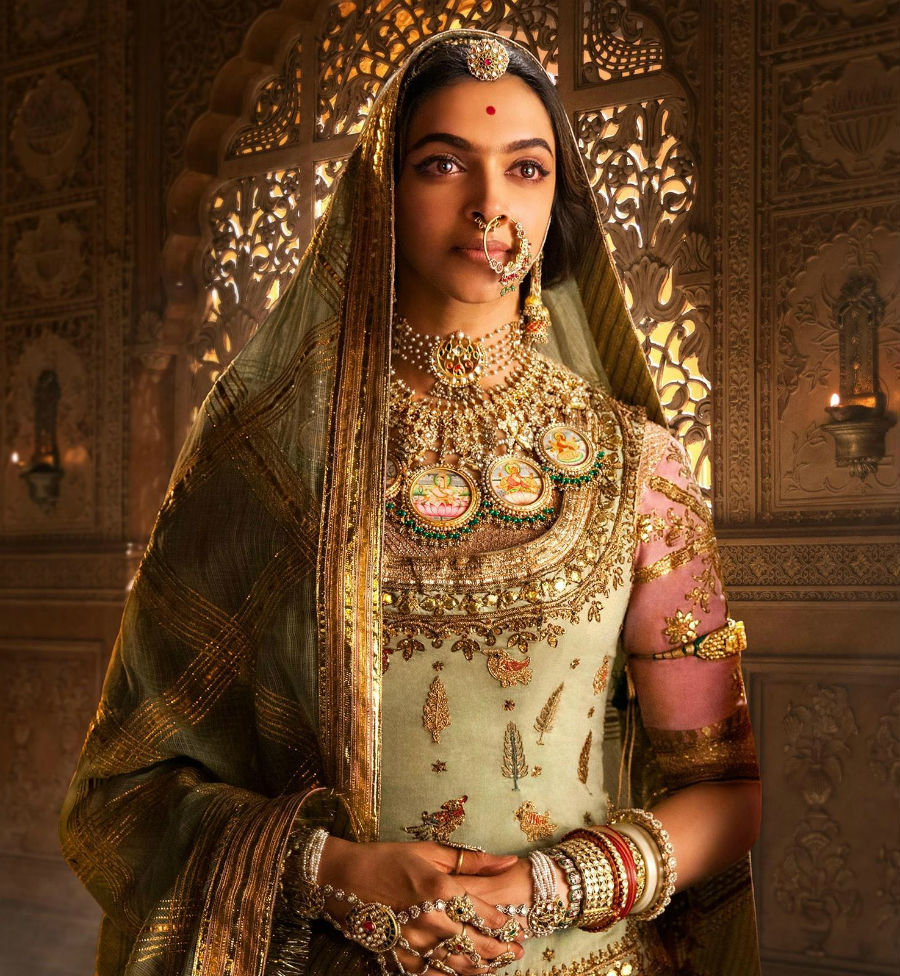 Deepika Padukone como Rani Padmini |: HerBeauty: