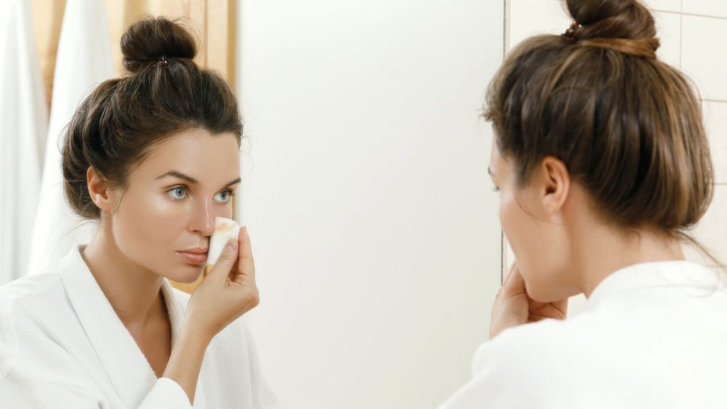 Quitar el maquillaje 9 mejores consejos para una piel naturalmente radiante en verano | su belleza