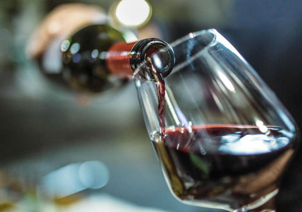 de vino 10 cosas que debes tener siempre en tu nevera | su belleza